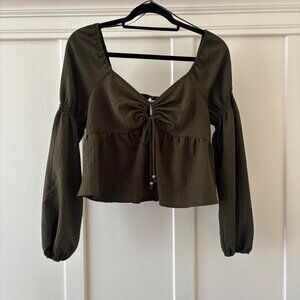 NWT Boho Coquette Cropped Peasant Top